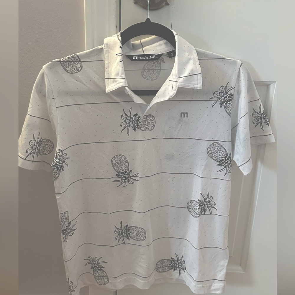 Boys Medium Travis Matthew Golf Shirt
